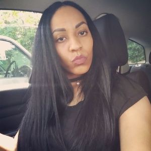 Meet your Posher, Dana